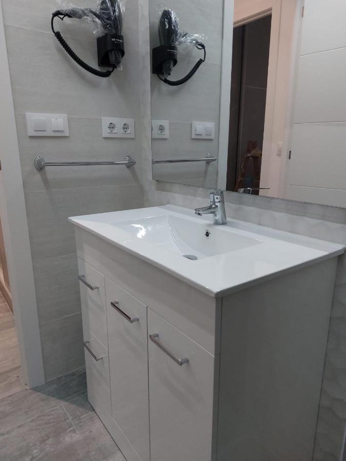Apartamento Loft La Calahorra 1 con posibilidad de aparcamiento Córdoba Exterior foto